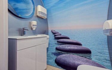 Badezimmer in einer Sitzungskammer mit erhöhtem Sauerstoffdampfdruck | Ekonstal Gruppe