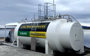 Aboveground tank for liquid fuel with a platform and roof | Ekonstal Group